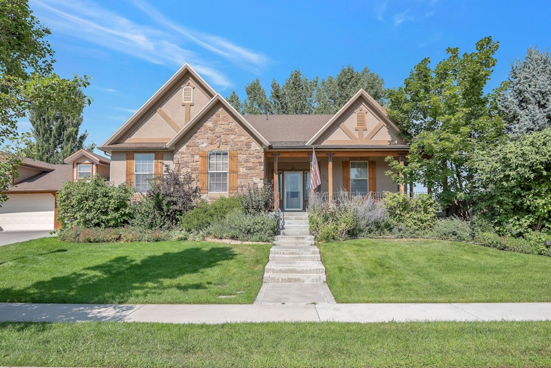 Beautiful Lehi home with Apartment 736 S 100 W, Lehi UT